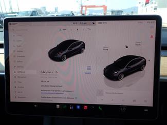 2022 Tesla Model 3 AWD Long Range - Refresh Model AMD Ryzen