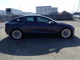 2022 Tesla Model 3 AWD Long Range - Refresh Model AMD Ryzen
