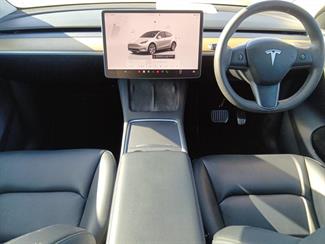 2022 Tesla Model Y RWD 60kWh LFP