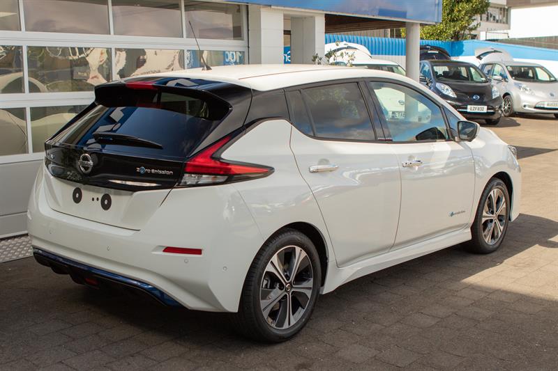 Nissan leaf ze1 тюнинг Nissan leaf ze1 тюнинг