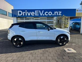 2024 Volvo EX30 Extended Range 69kWh