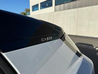 2024 Volvo EX30 Extended Range 69kWh