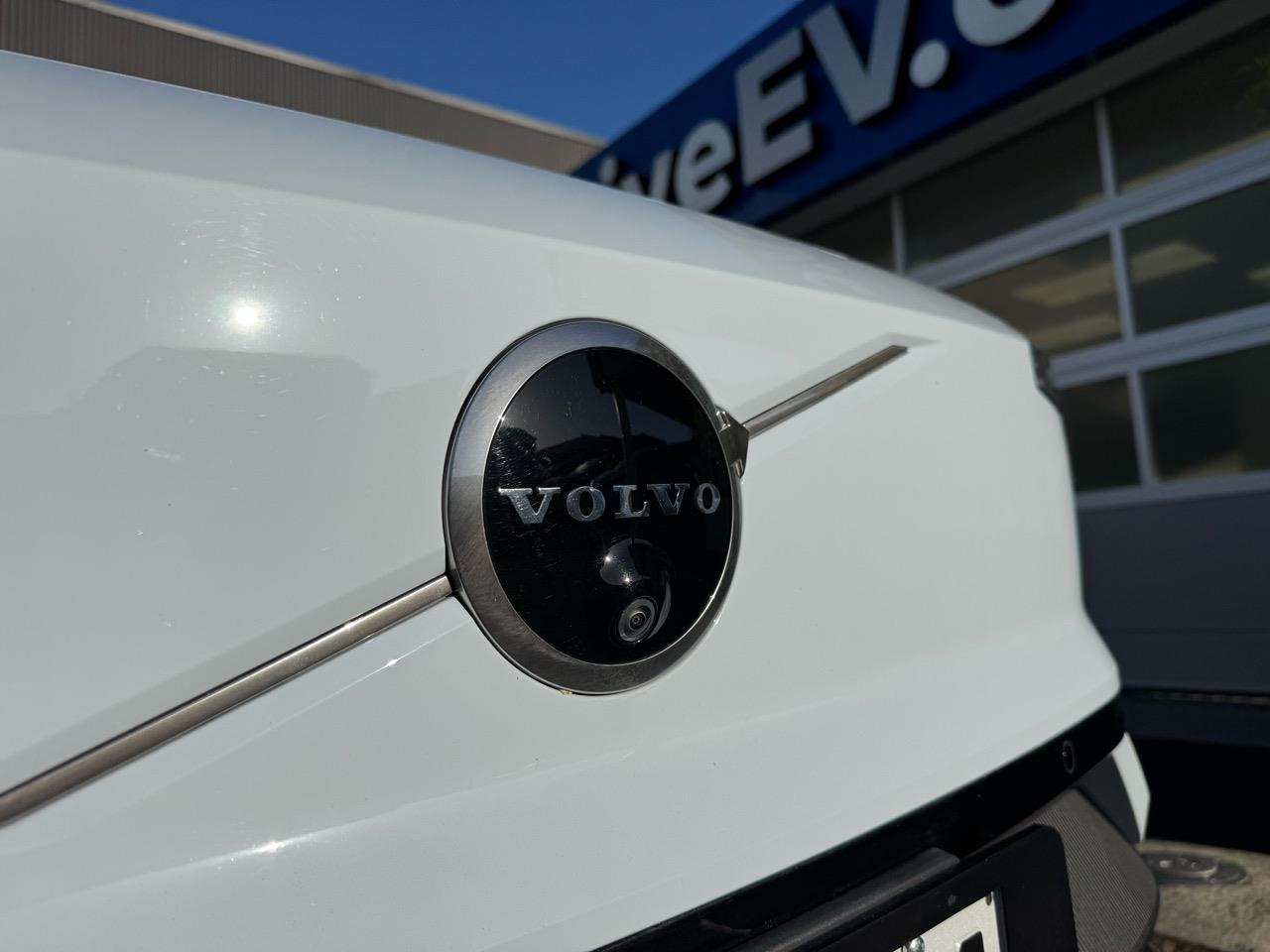 2024 Volvo EX30 Extended Range 69kWh