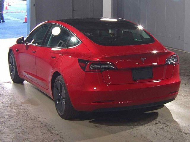 2021 Tesla Model 3 Standard Range Plus