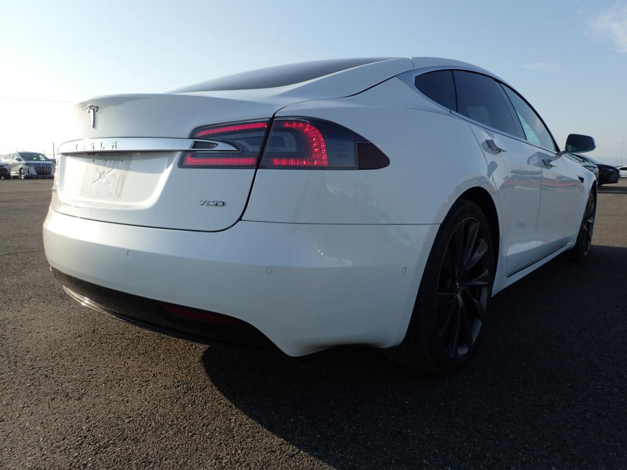 2018 Tesla Model S 75D