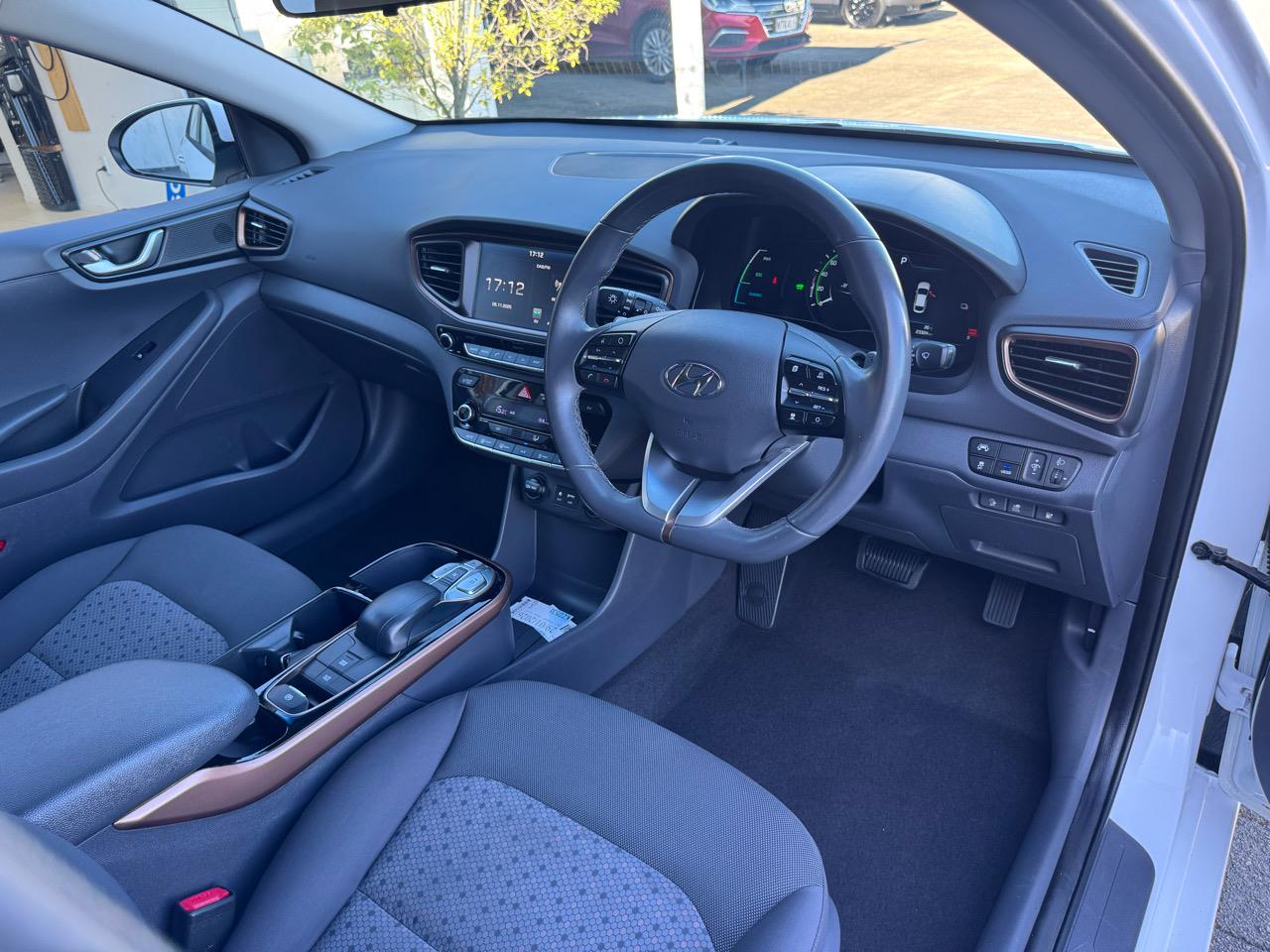 2017 Hyundai Ioniq Electric 28kWh