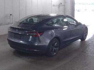 2021 Tesla Model 3 SR + Refresh LFP