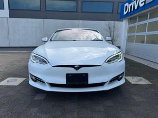 2016 Tesla Model S 90D AWD Facelift