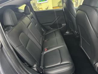 2022 Tesla Model Y RWD 60kWh LFP