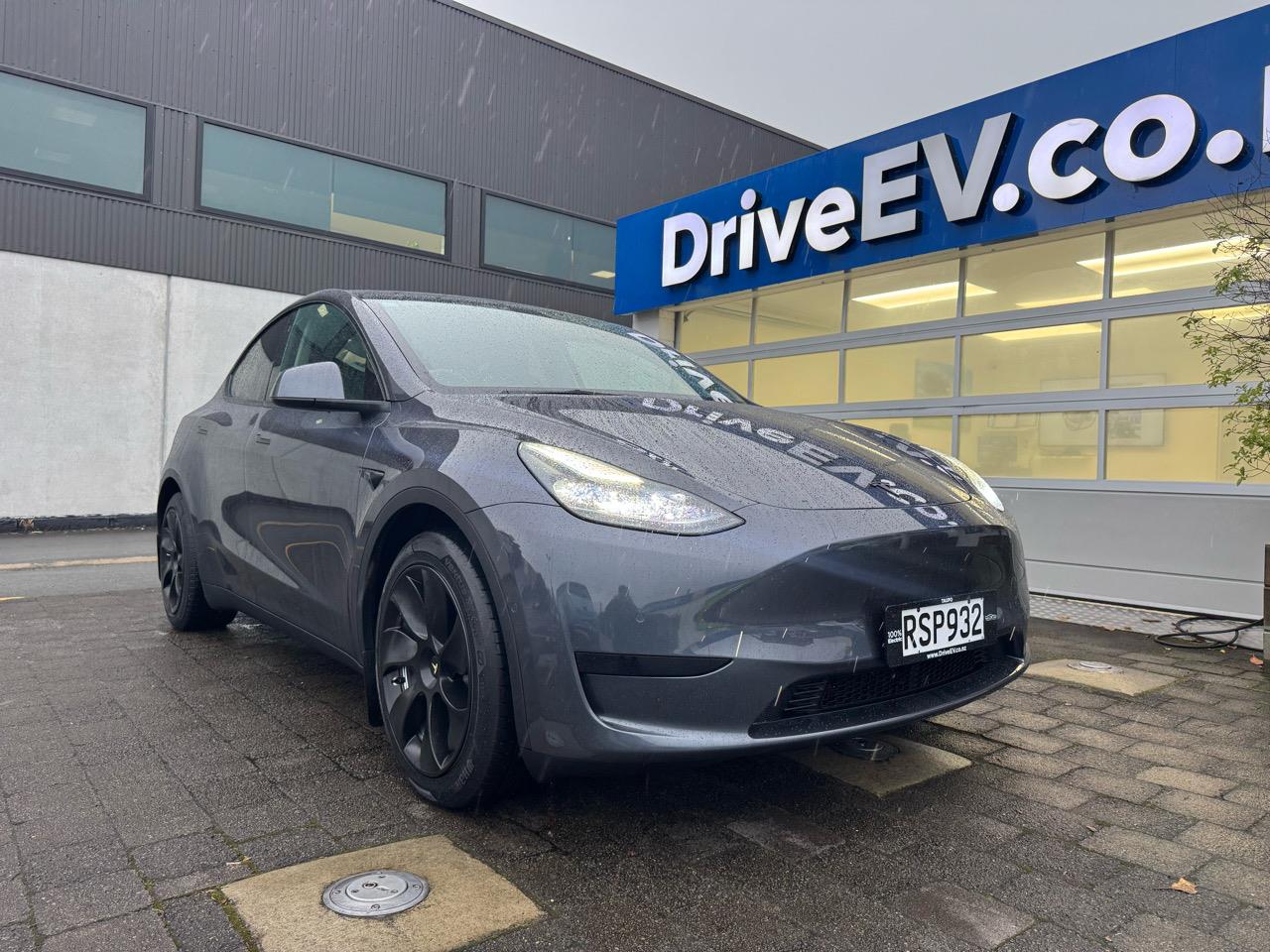 2022 Tesla Model Y RWD 60kWh LFP