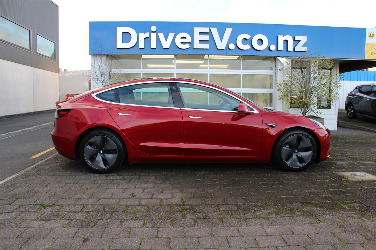2019 Tesla Model 3 Standard Range Plus