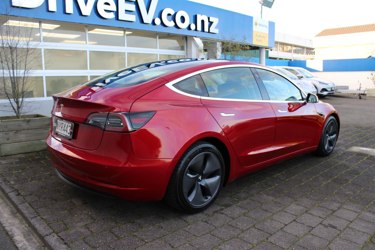 2019 Tesla Model 3 Standard Range Plus