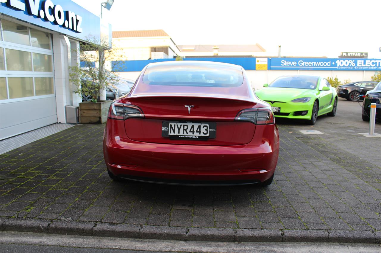 2019 Tesla Model 3 Standard Range Plus