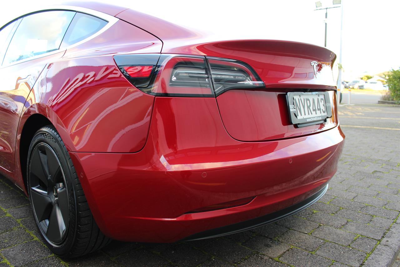 2019 Tesla Model 3 Standard Range Plus