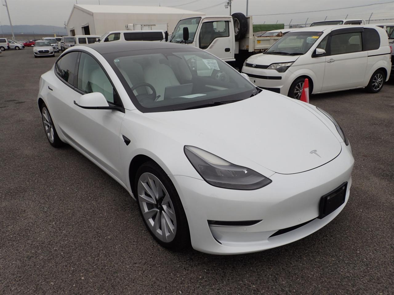 2021 Tesla Model 3 AWD Long Range - Refresh Model