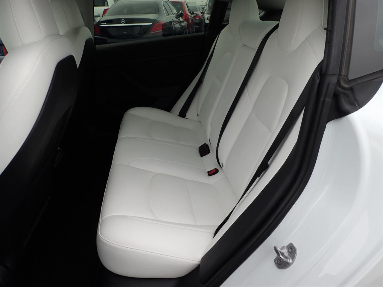 2021 Tesla Model 3 AWD Long Range - Refresh Model