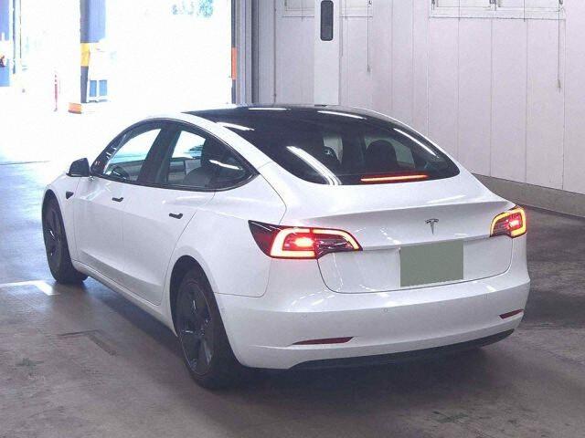 2021 Tesla Model 3 SR + Refresh