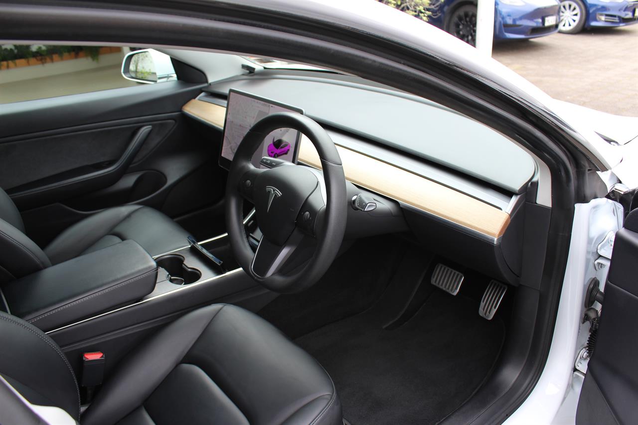 2020 Tesla Model 3 Standard Range Plus