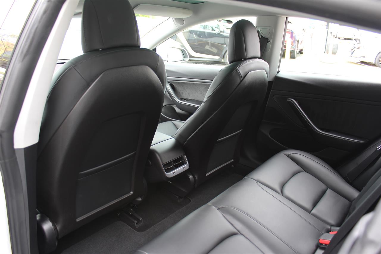 2020 Tesla Model 3 Standard Range Plus